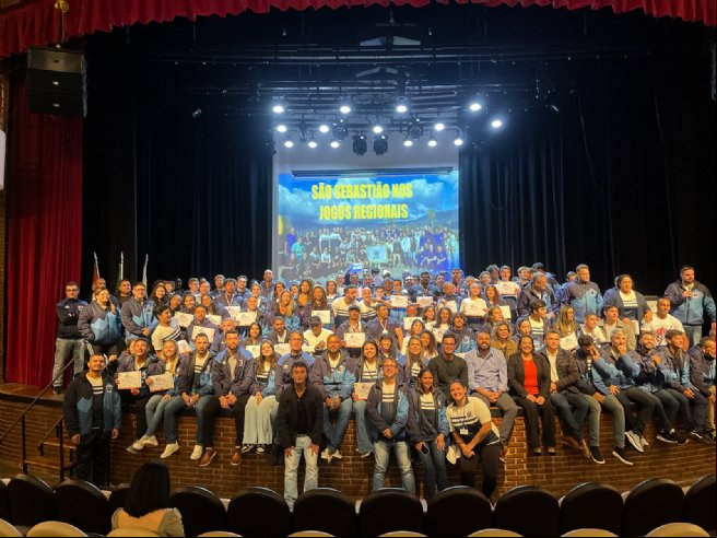 Prefeitura homenageia delegação de São Sebastião do 65° Jogos Regionais com entrega de certificados